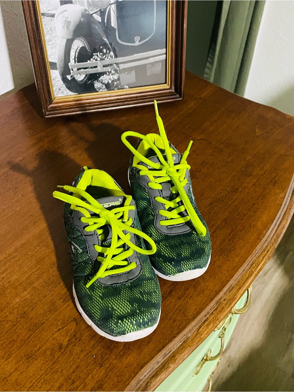 Boys Neon Green Athletic Sneakers with High-Visibility Laces